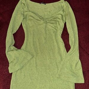 Twist-Front Long Sleeve Dress in Light Green